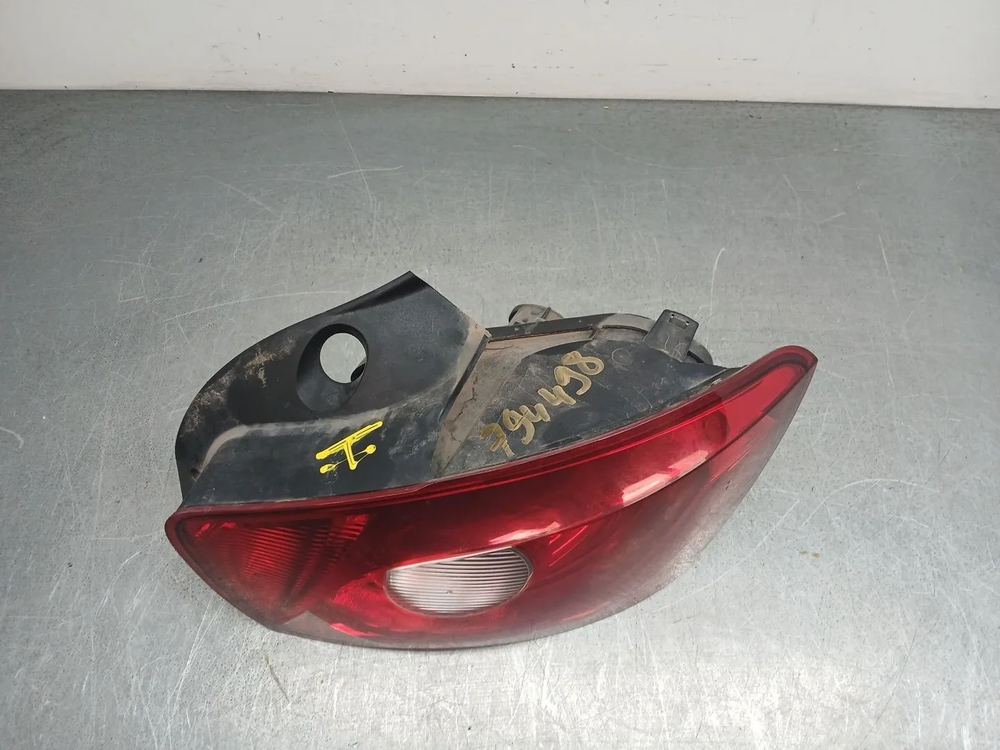 Piloto Trasero Izquierdo para Seat Ibiza Iv St (6J8, 6P8)
