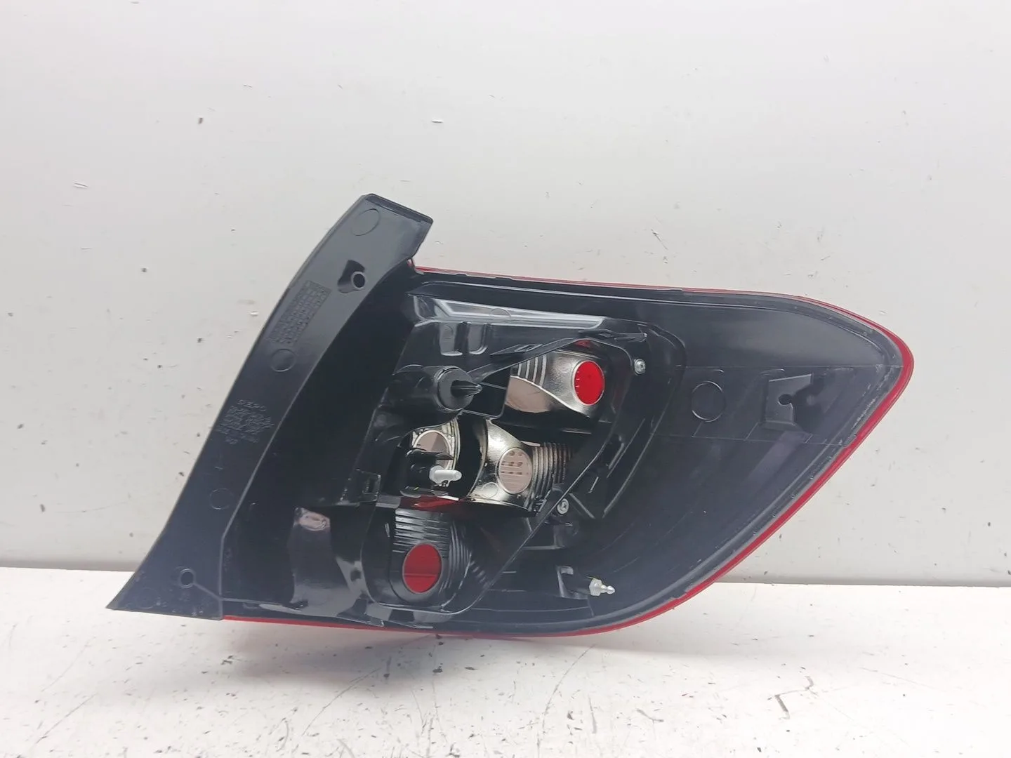 Piloto Trasero Izquierdo para Dacia Sandero Ii (B8_)