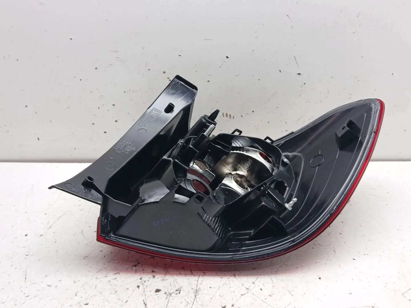 Piloto Trasero Izquierdo para Dacia Sandero Ii (B8_)