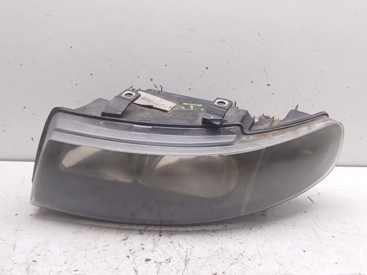 Faro Izquierdo para Seat Leon (1M1)