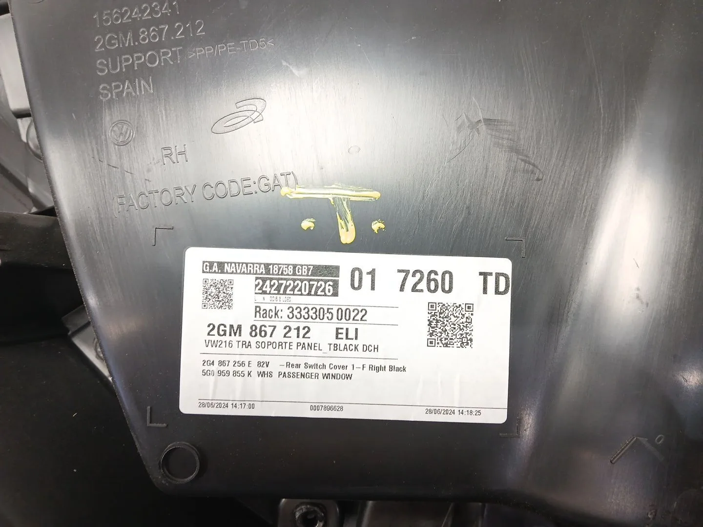Guarnecido Puerta Trasera Derecha para Volkswagen T-Cross (C11, D31)