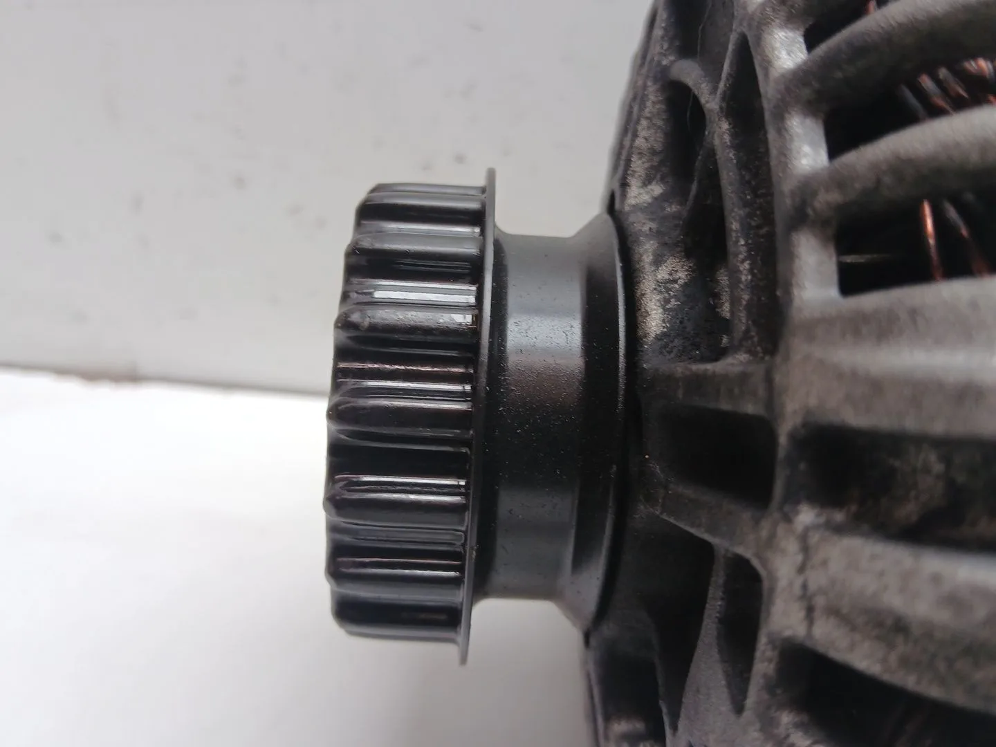 Alternador para Volkswagen Touareg (7La, 7L6, 7L7)