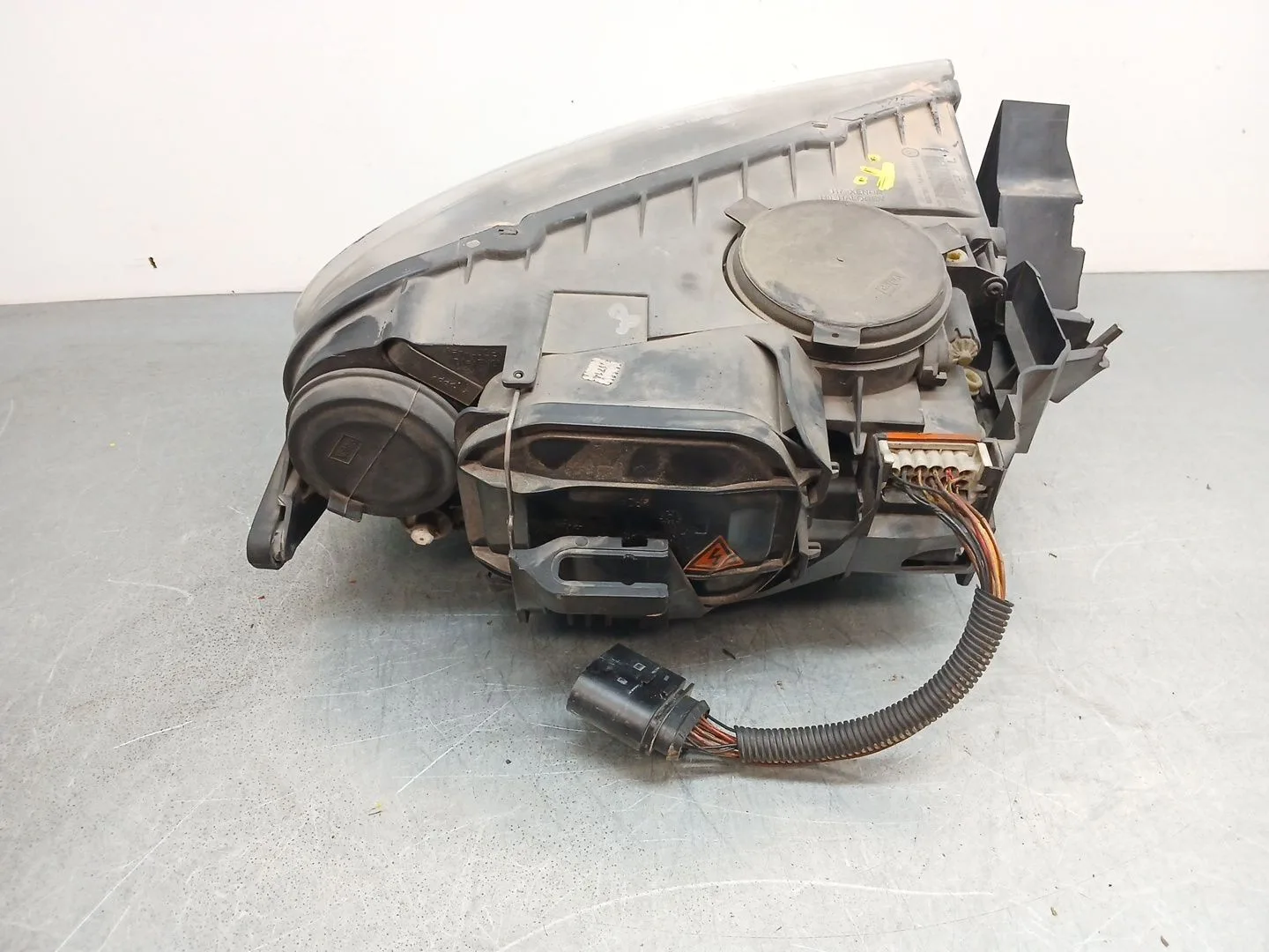 Faro Izquierdo para Volkswagen Touareg (7La, 7L6, 7L7)