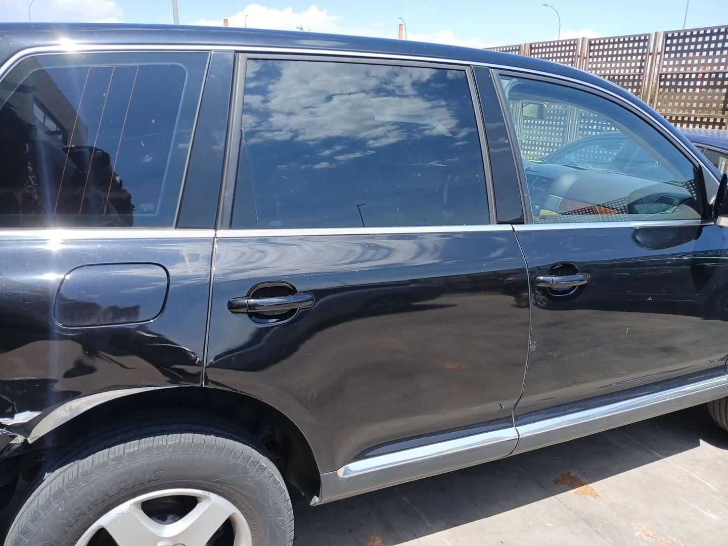 Puerta Trasera Derecha para Volkswagen Touareg (7La, 7L6, 7L7)