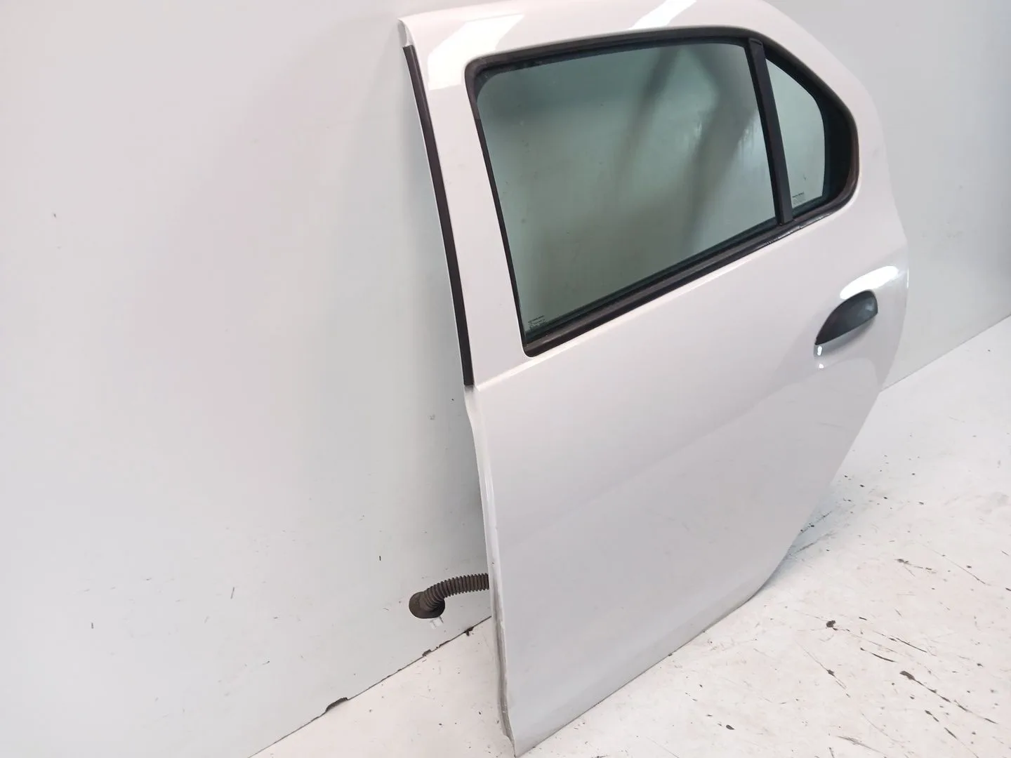 Puerta Trasera Izquierda para Dacia Logan Ii