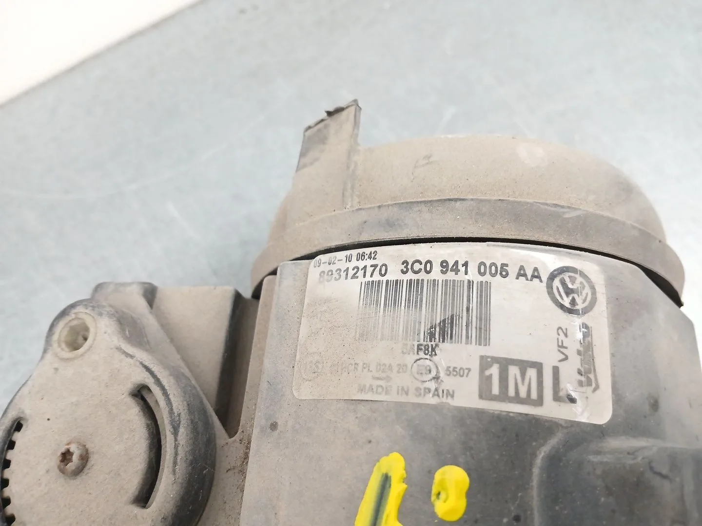 Faro Izquierdo para Volkswagen Passat B6 (3C2)