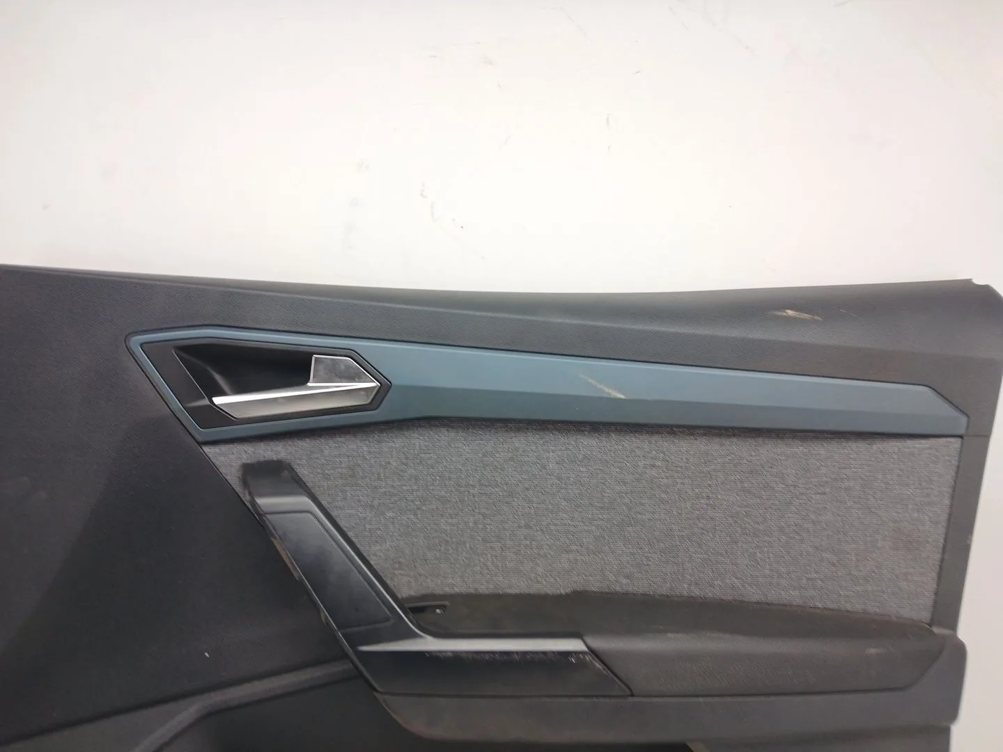 Guarnecido Puerta Delantera Derecha para Seat Arona (Kj7, Kjp)