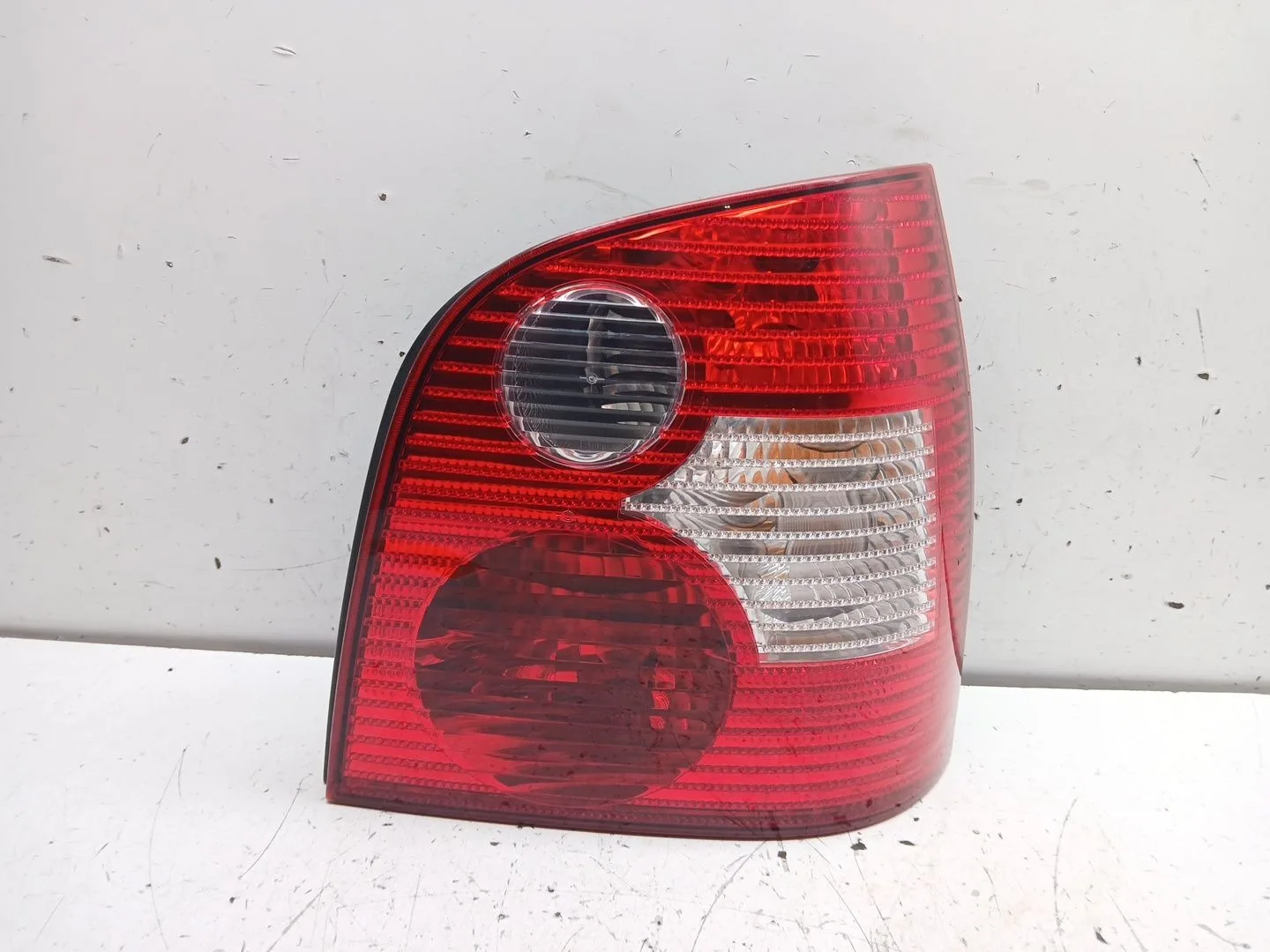 Piloto Trasero Derecho para Volkswagen Polo Iv (9N_, 9A_)