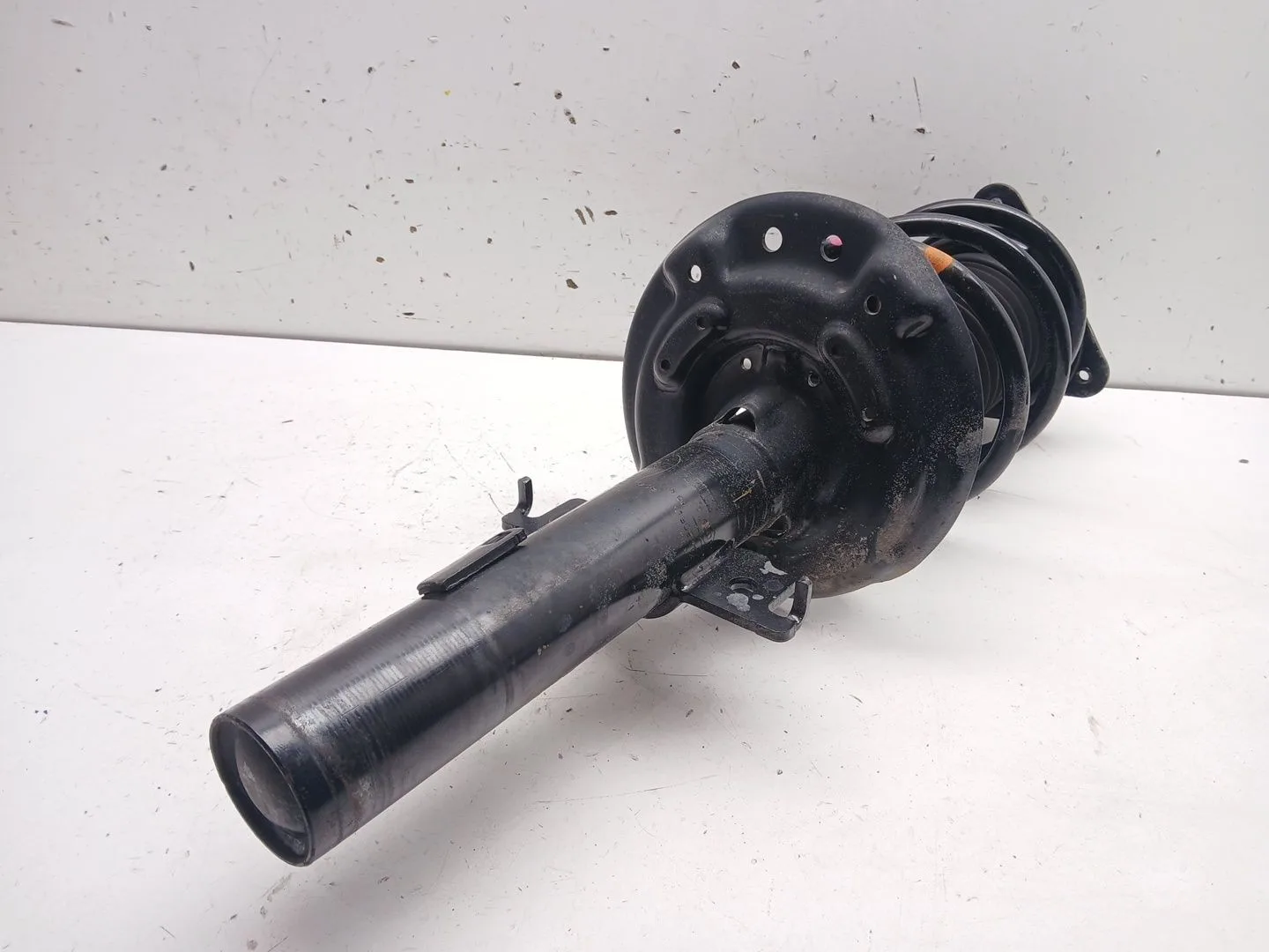 Amortiguador Delantero Izquierdo para Renault Megane Iv Hatchback (B9A/M/N_)