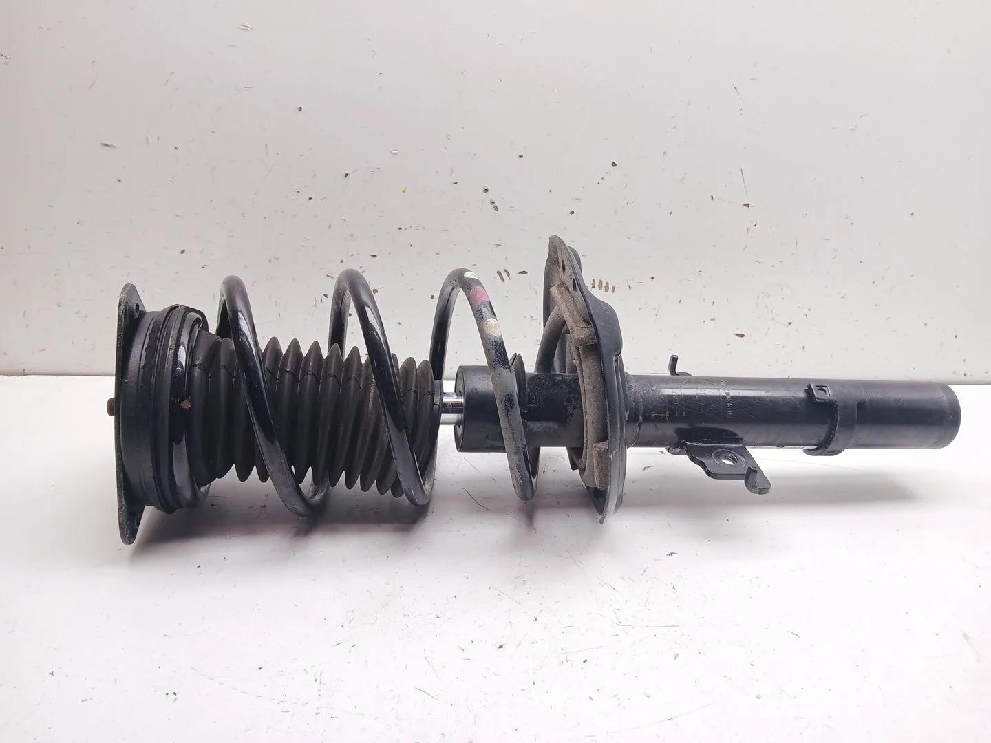 Amortiguador Delantero Izquierdo para Renault Megane Iv Hatchback (B9A/M/N_)