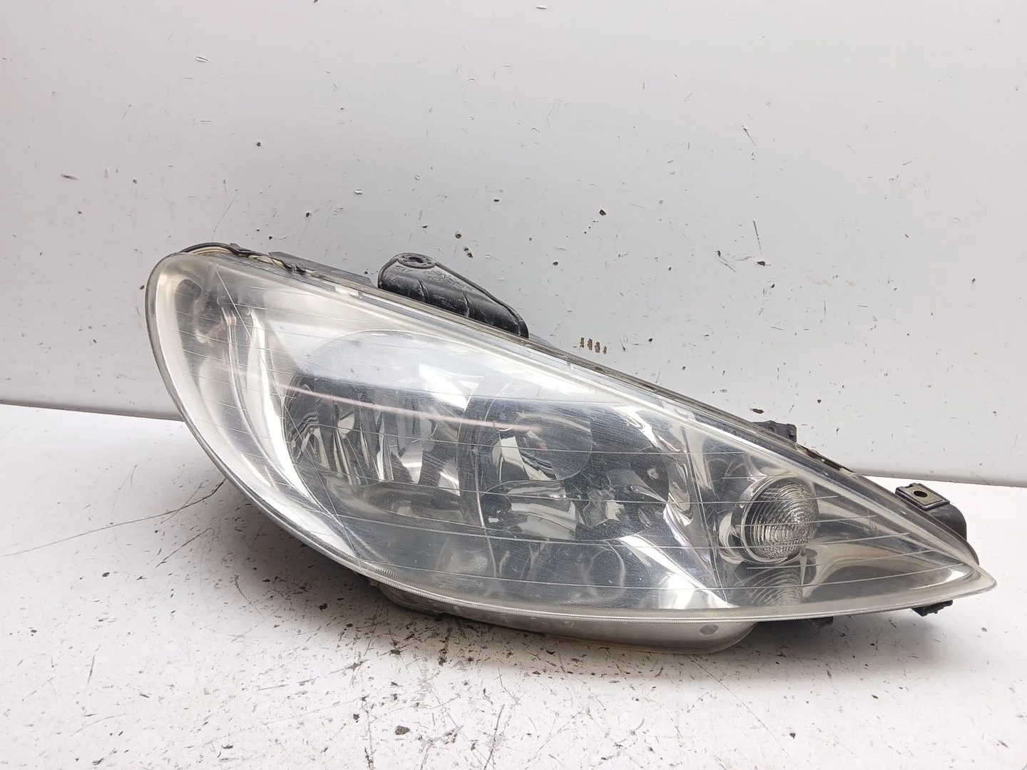 Faro Derecho para Peugeot 206 Hatchback (2A/C)