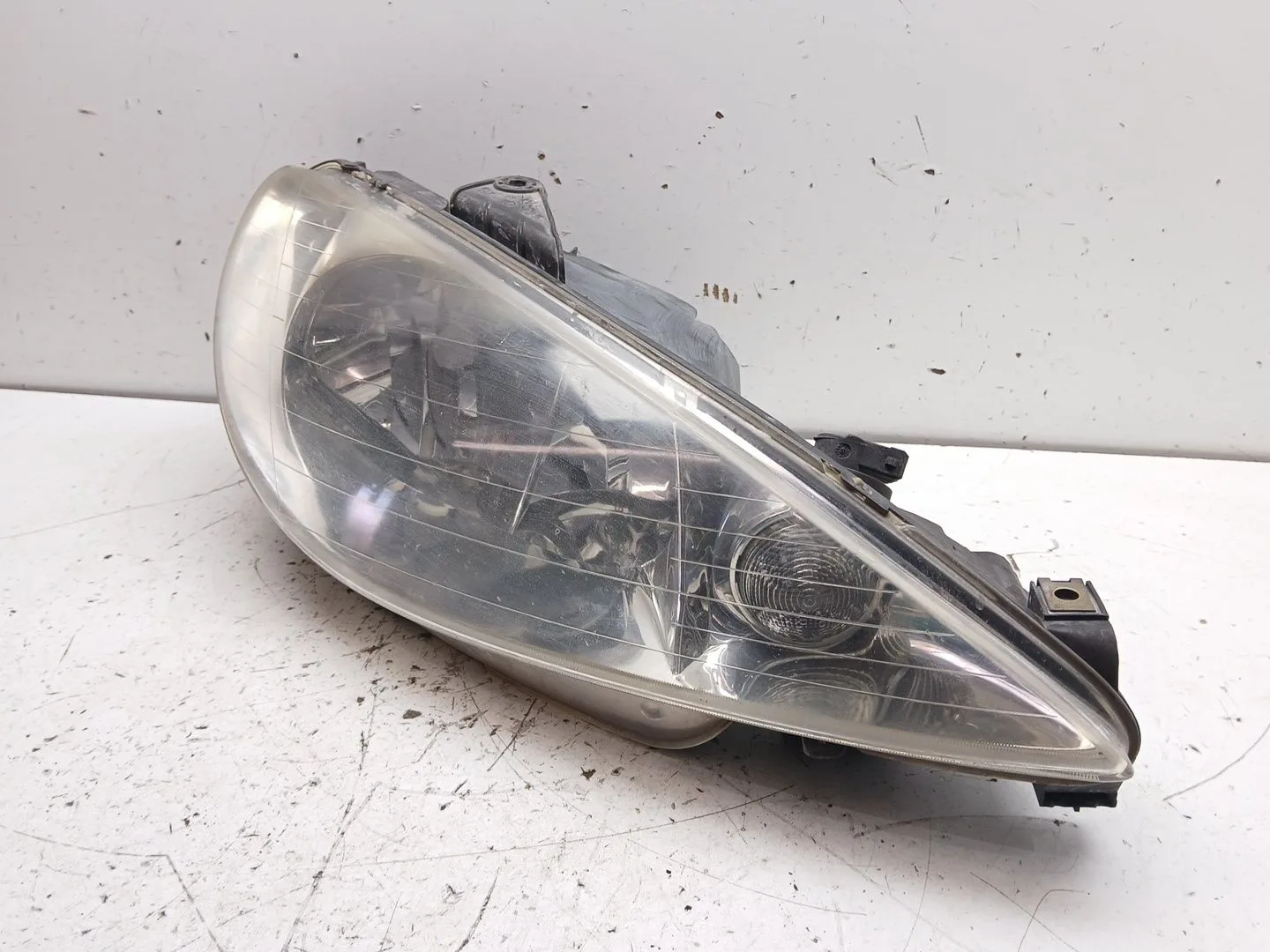 Faro Derecho para Peugeot 206 Hatchback (2A/C)