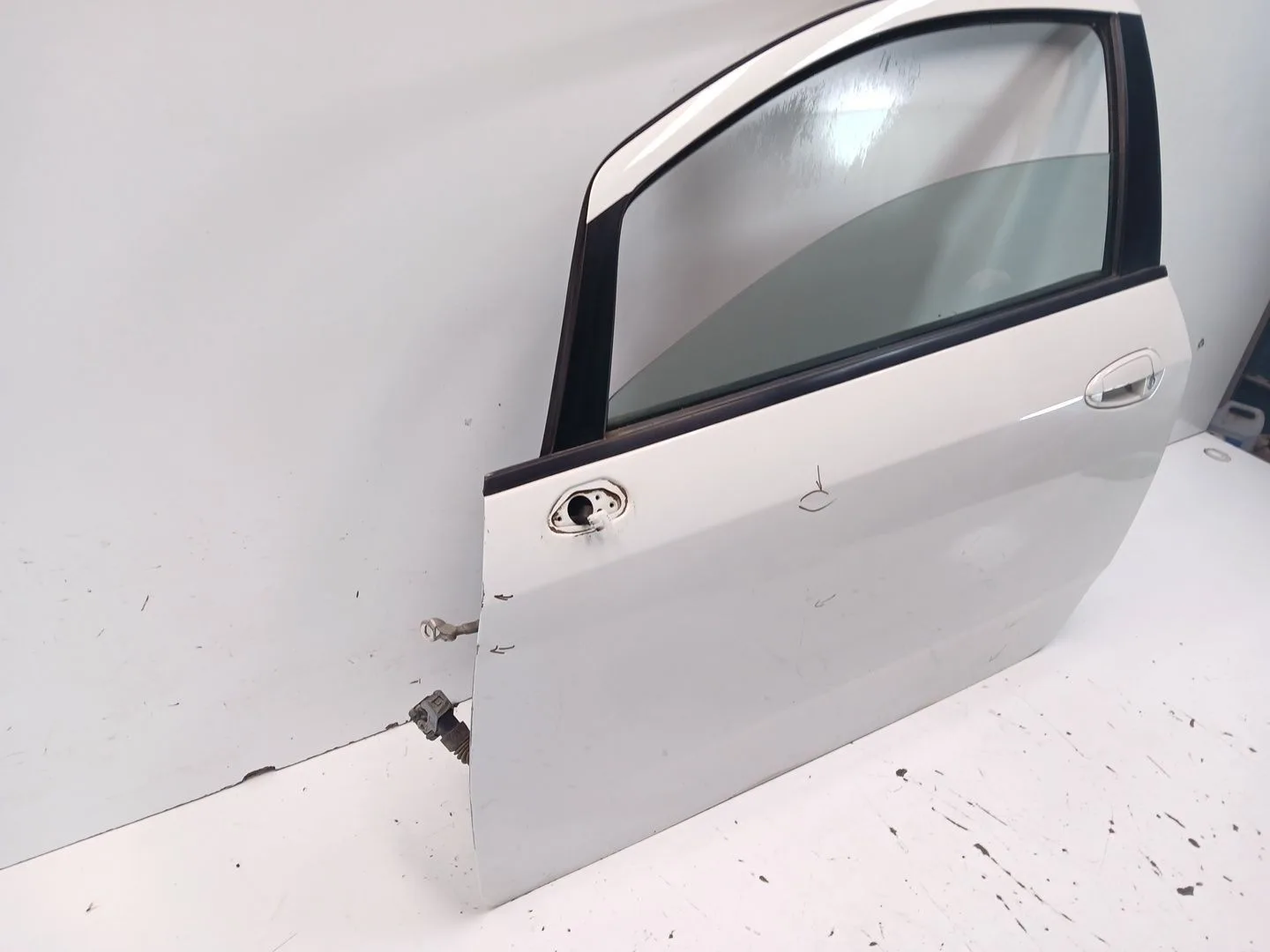 Puerta Delantera Izquierda para Fiat Punto (199_)