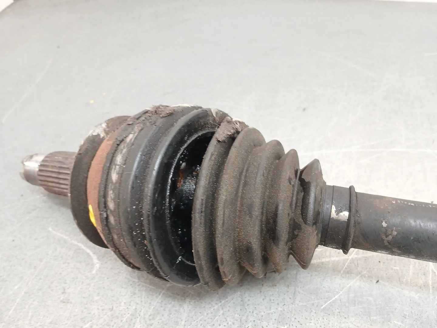 Transmision Delantera Izquierda para Subaru Outback (Bp)