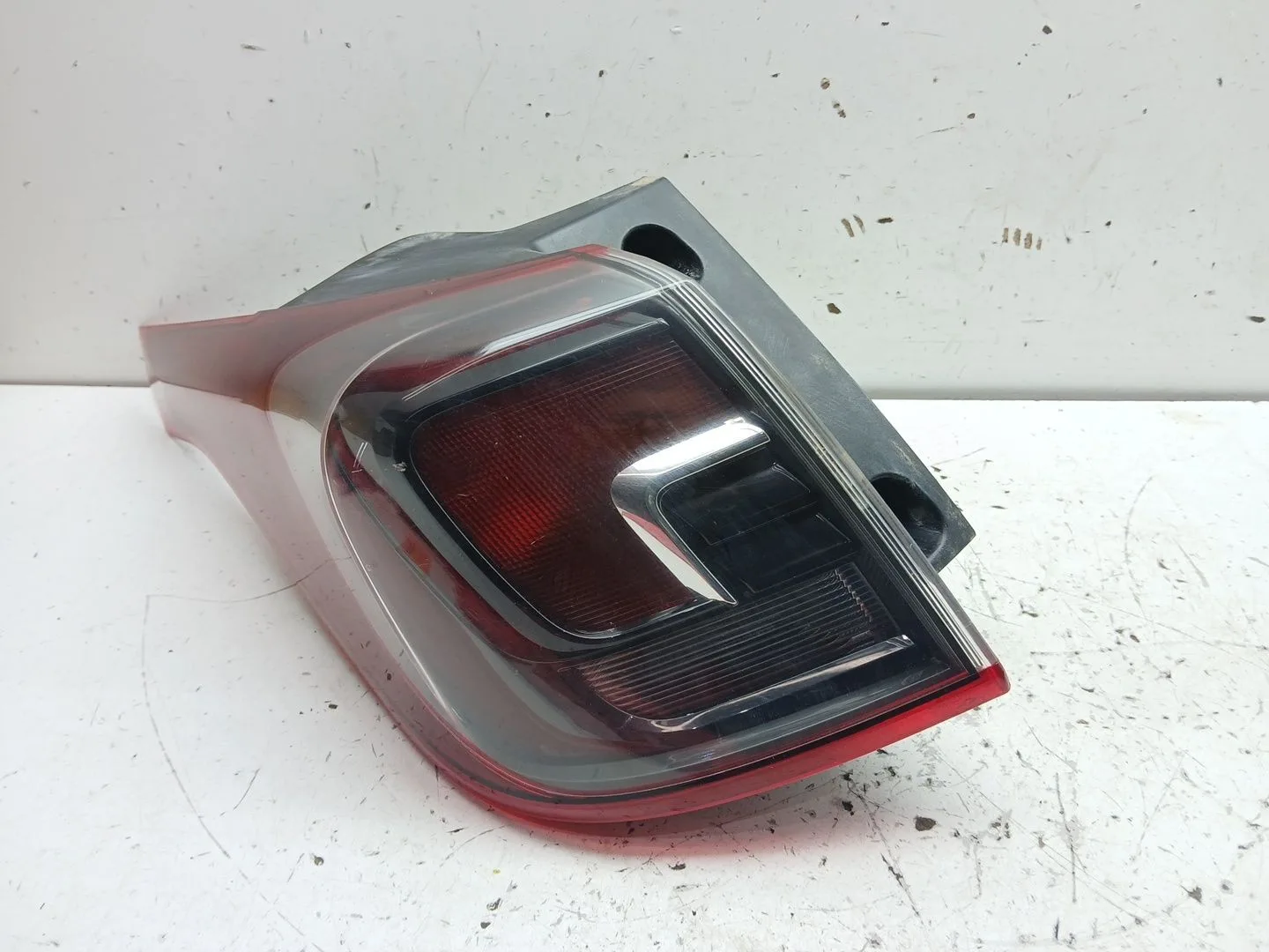 Piloto Trasero Izquierdo para Opel Crossland X / Crossland (P17, P2Qo)