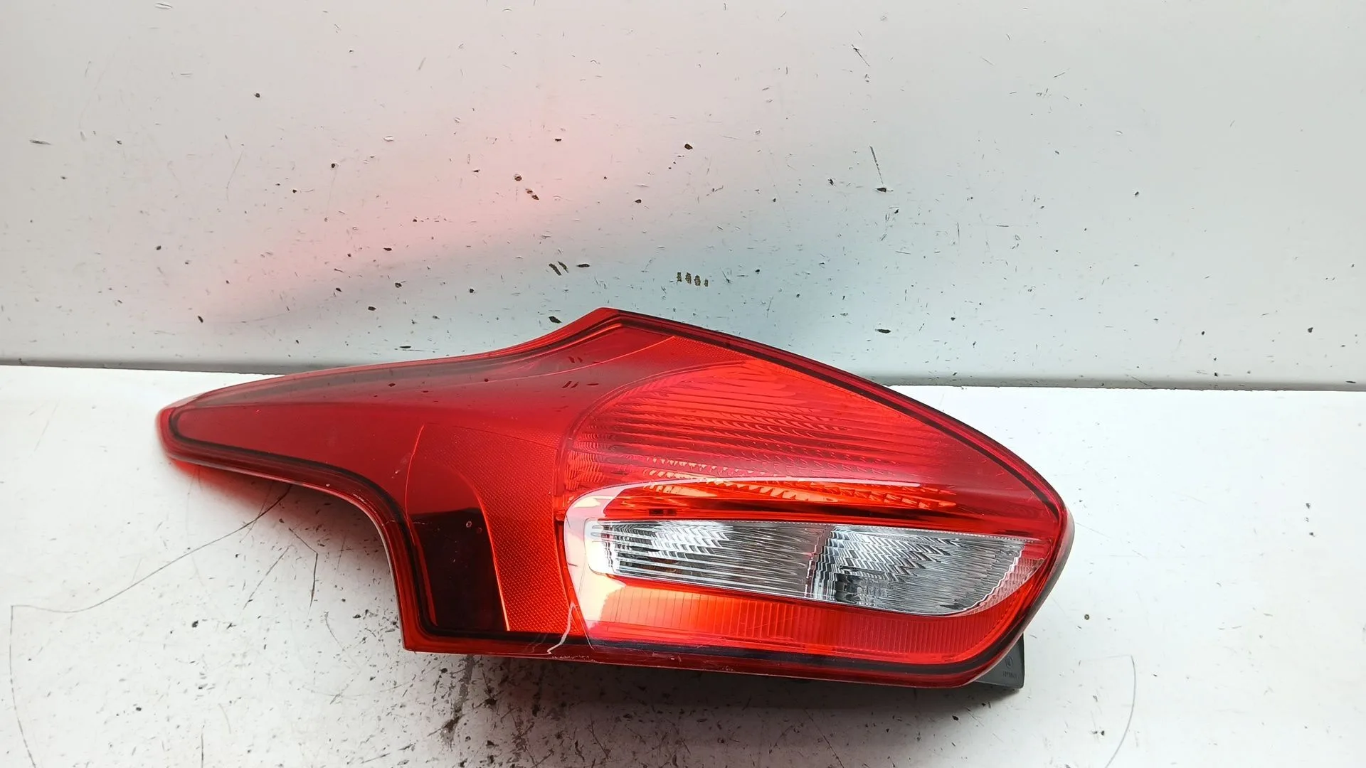 Piloto Trasero Izquierdo para Ford Focus Iii