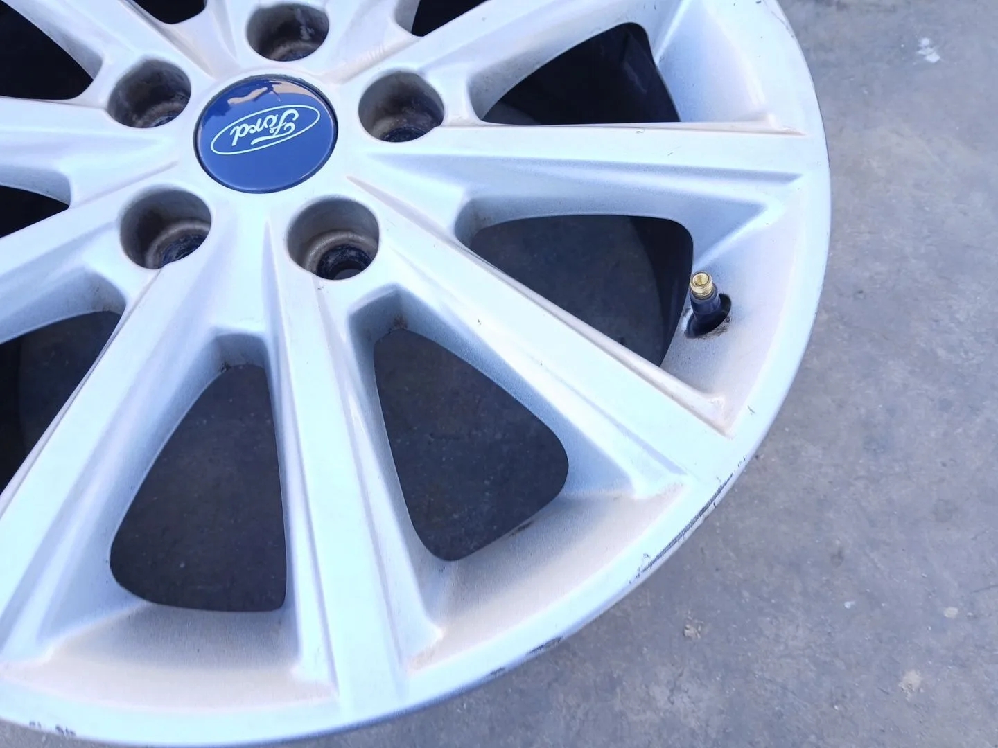 Llanta para Ford Focus Iii