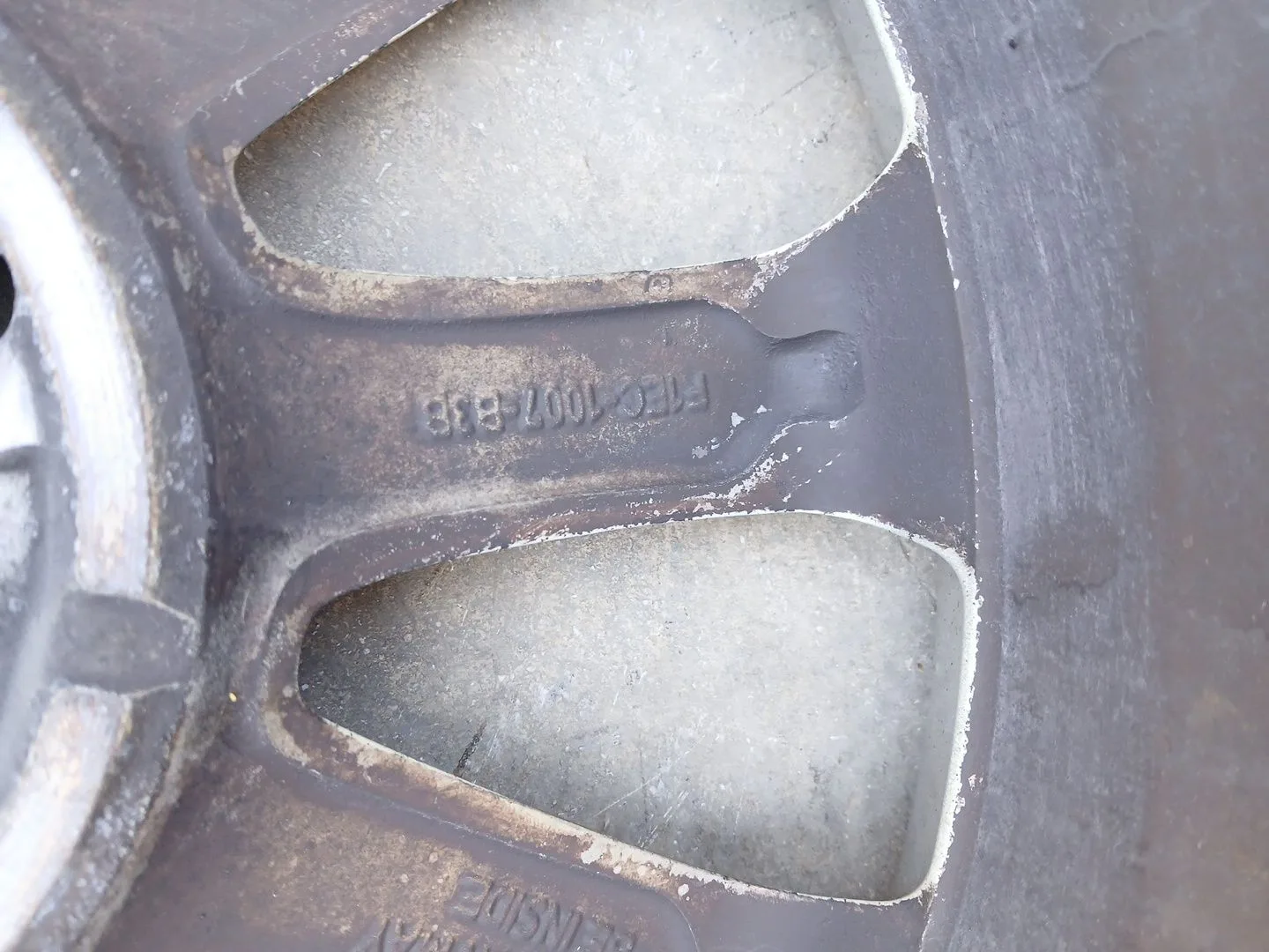 Llanta para Ford Focus Iii