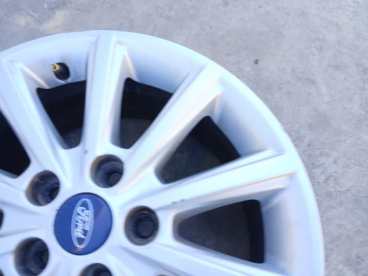 Llanta para Ford Focus Iii