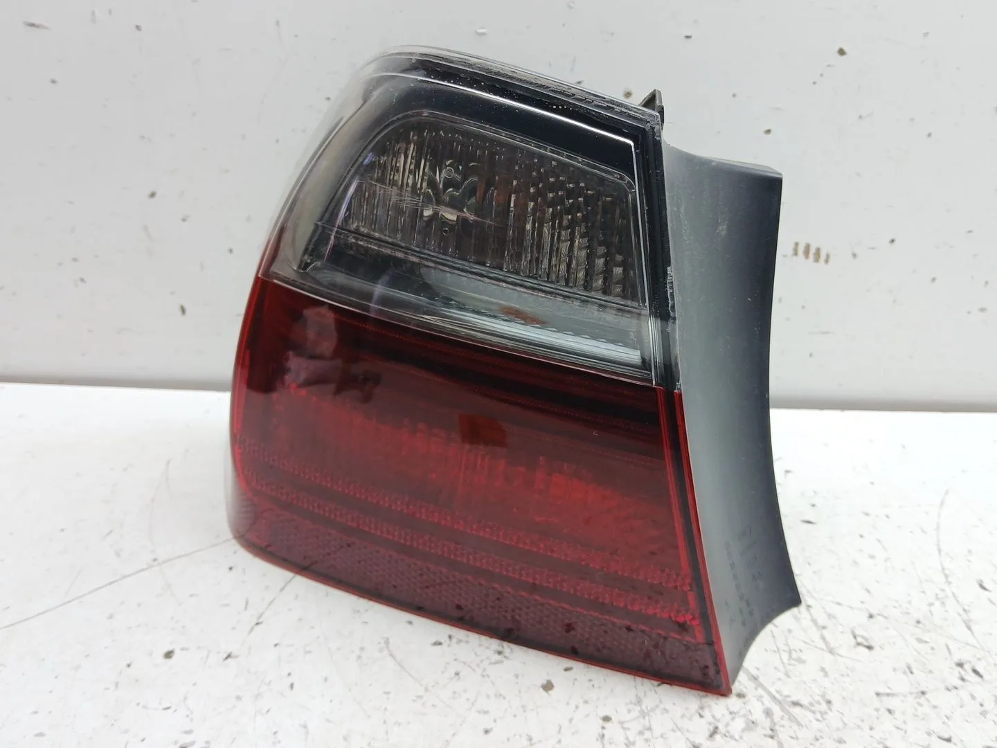 Piloto Trasero Izquierdo para Bmw 3 (E90)