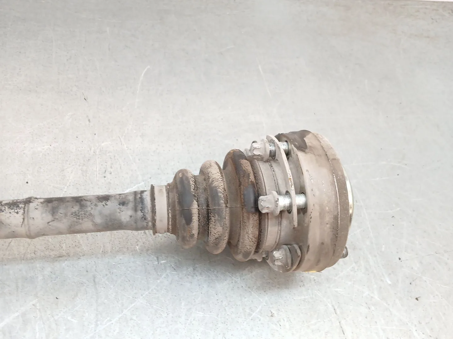 Transmision Trasera Izquierda para Bmw 3 (E90)