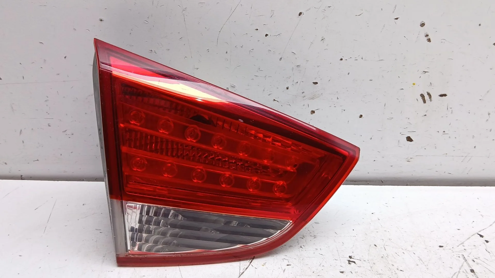 Piloto Trasero Izquierdo Interior para Hyundai Ix35 (Lm, El, Elh)