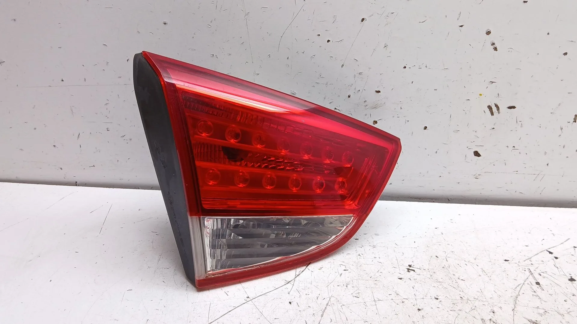 Piloto Trasero Izquierdo Interior para Hyundai Ix35 (Lm, El, Elh)