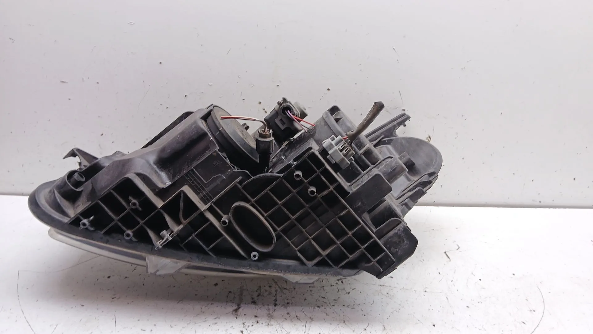Faro Derecho para Nissan Qashqai I (J10, Nj10)