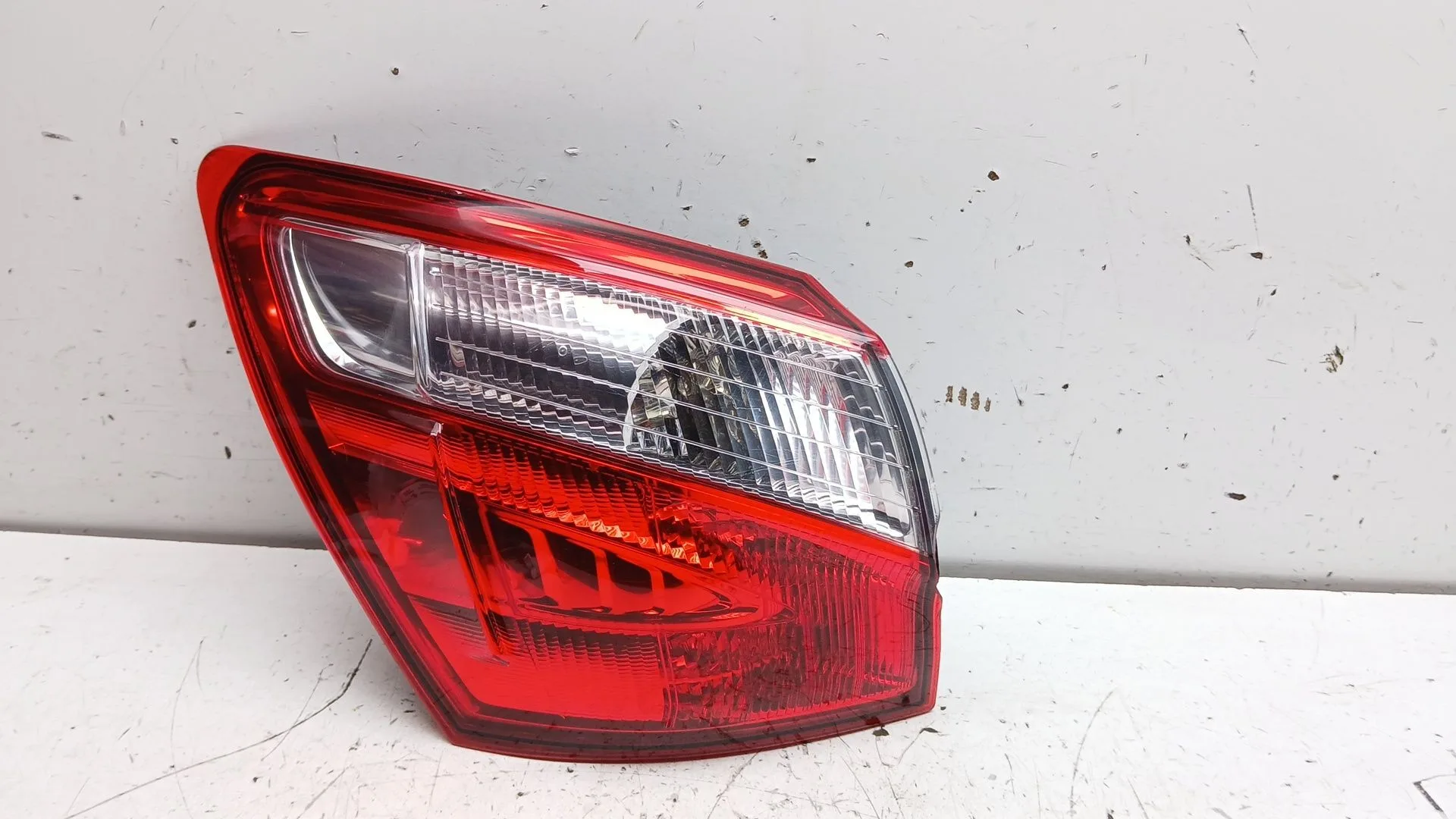 Piloto Trasero Izquierdo para Nissan Qashqai I (J10, Nj10)