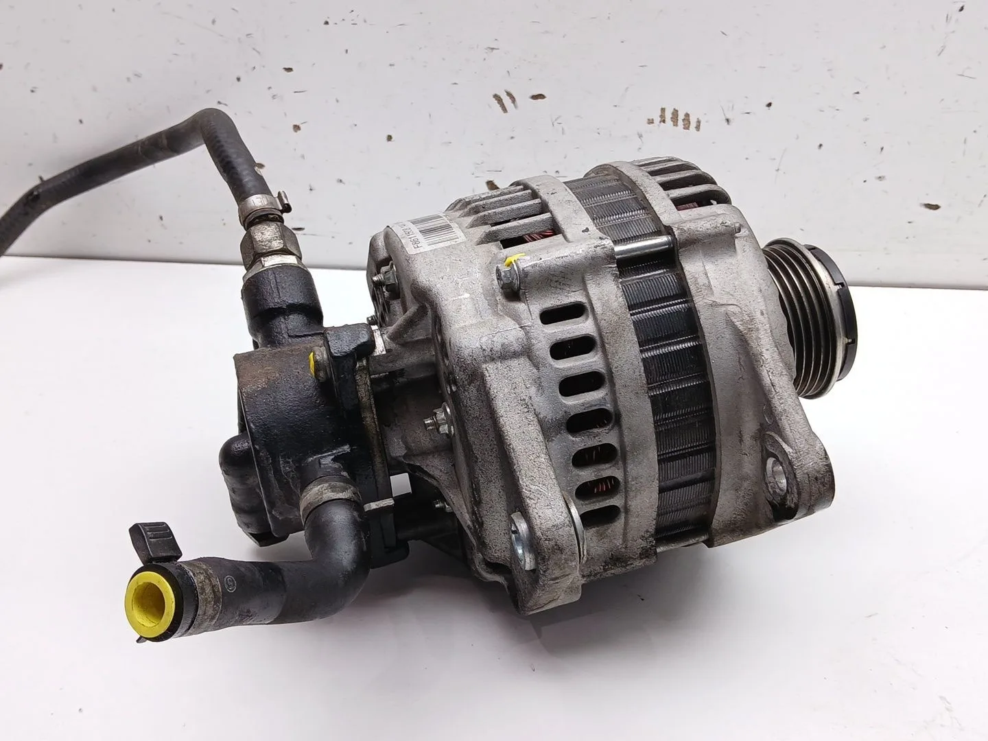 Alternador para Opel Astra H Gtc (A04)