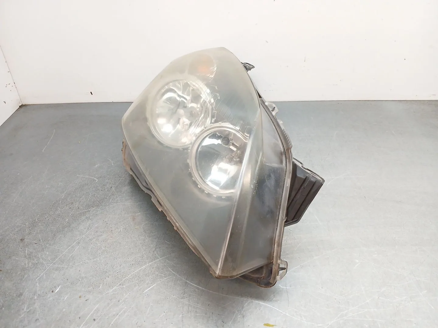 Faro Derecho para Opel Astra H Gtc (A04)