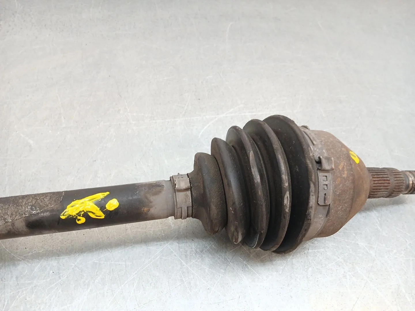 Transmision Delantera Izquierda para Opel Astra H Gtc (A04)