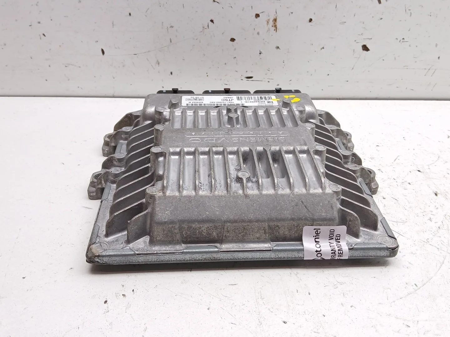 Centralita Motor Uce para Ford Focus C-Max (Dm2)