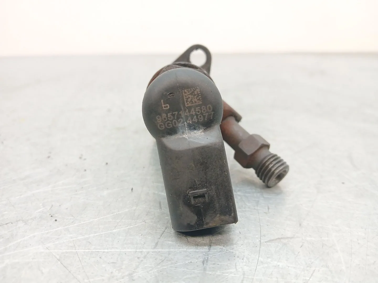 Inyector para Ford Focus C-Max (Dm2)