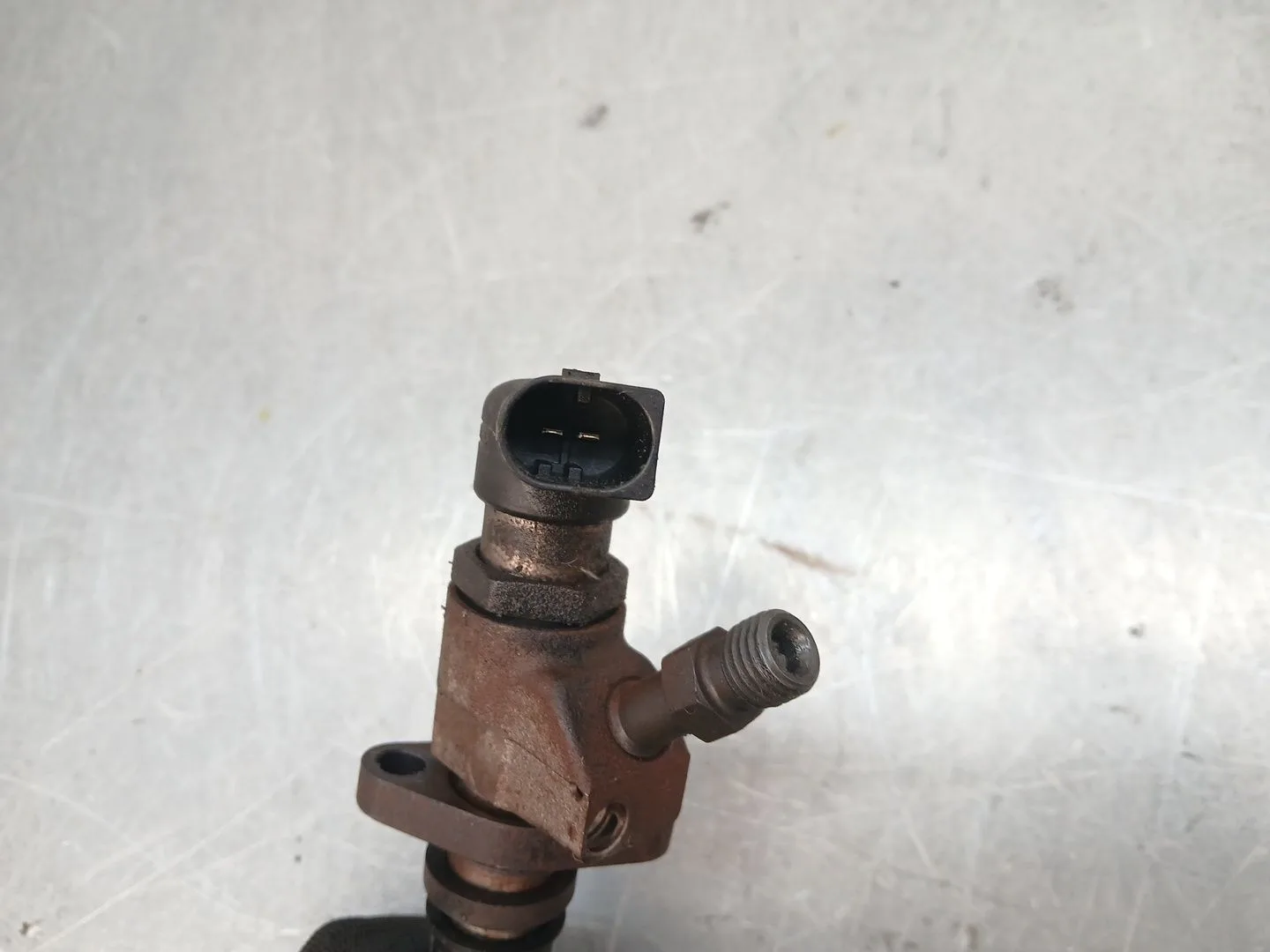 Inyector para Ford Focus C-Max (Dm2)