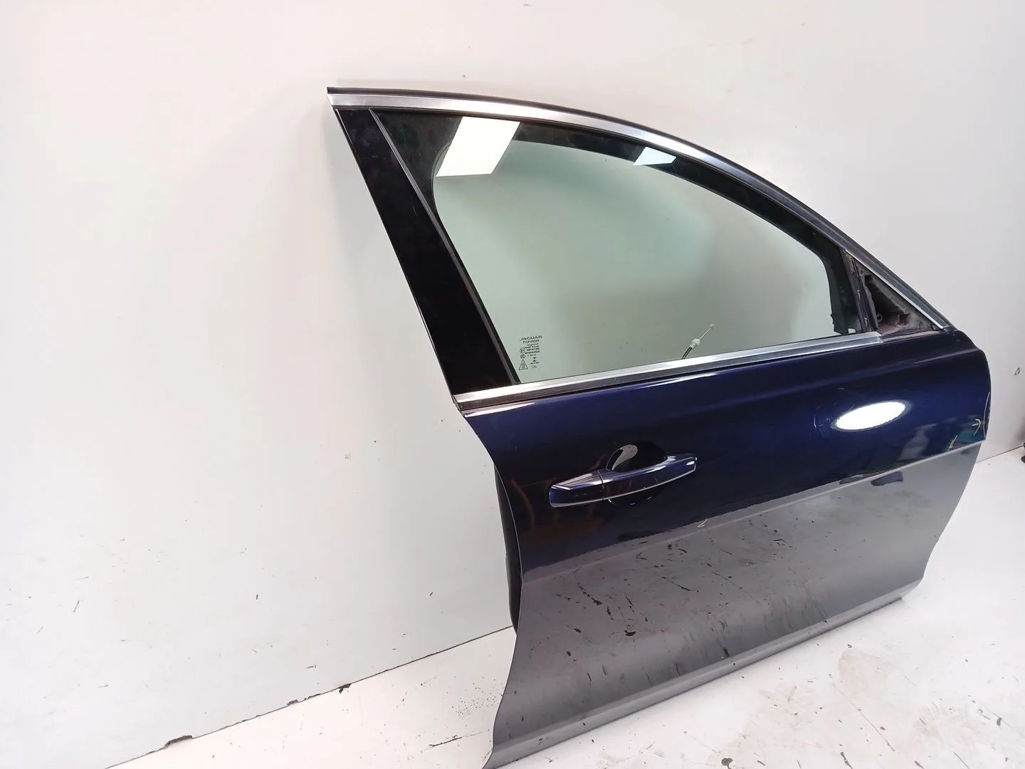 Puerta Delantera Derecha para Jaguar Xe (X760)