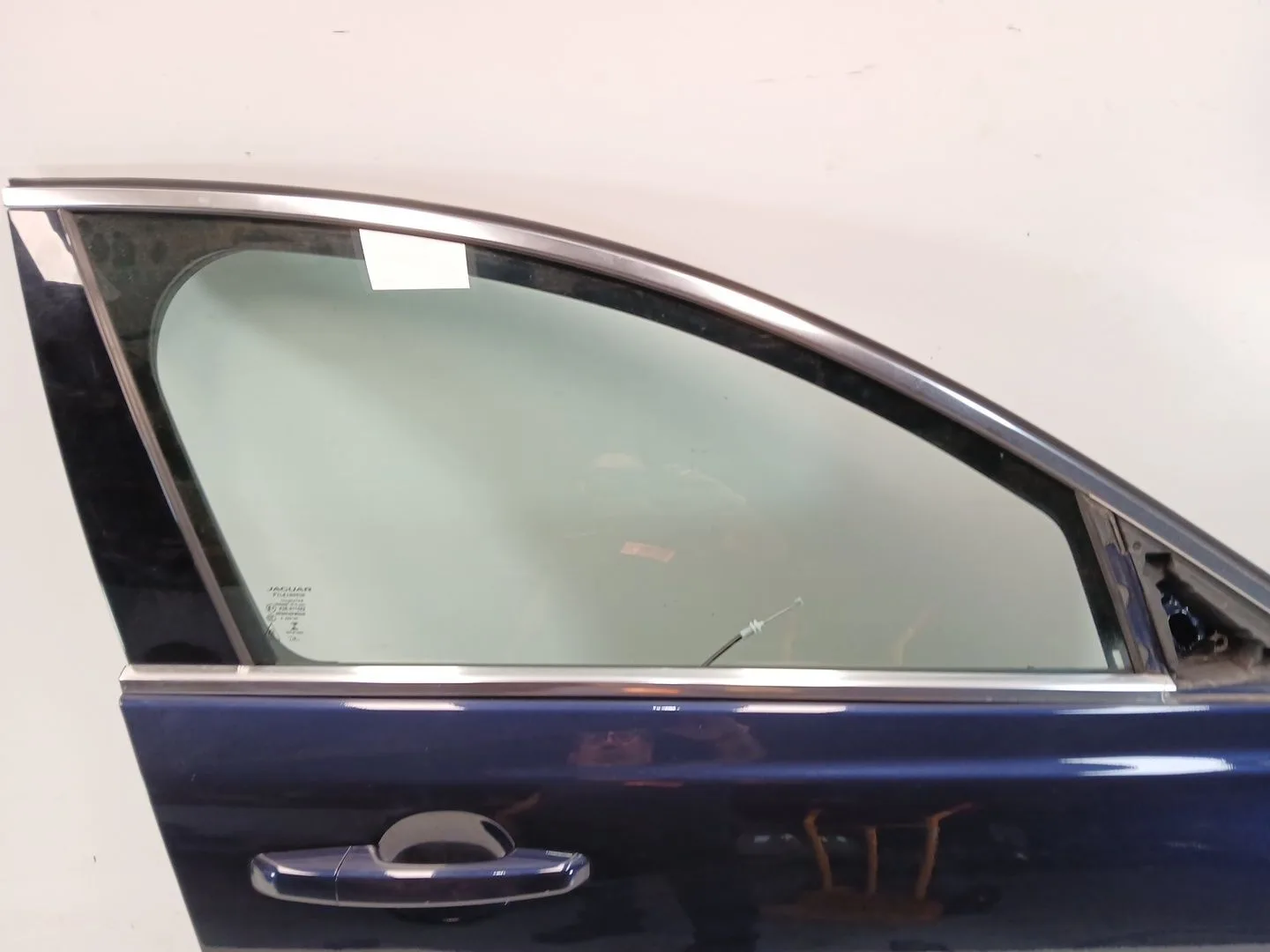 Puerta Delantera Derecha para Jaguar Xe (X760)
