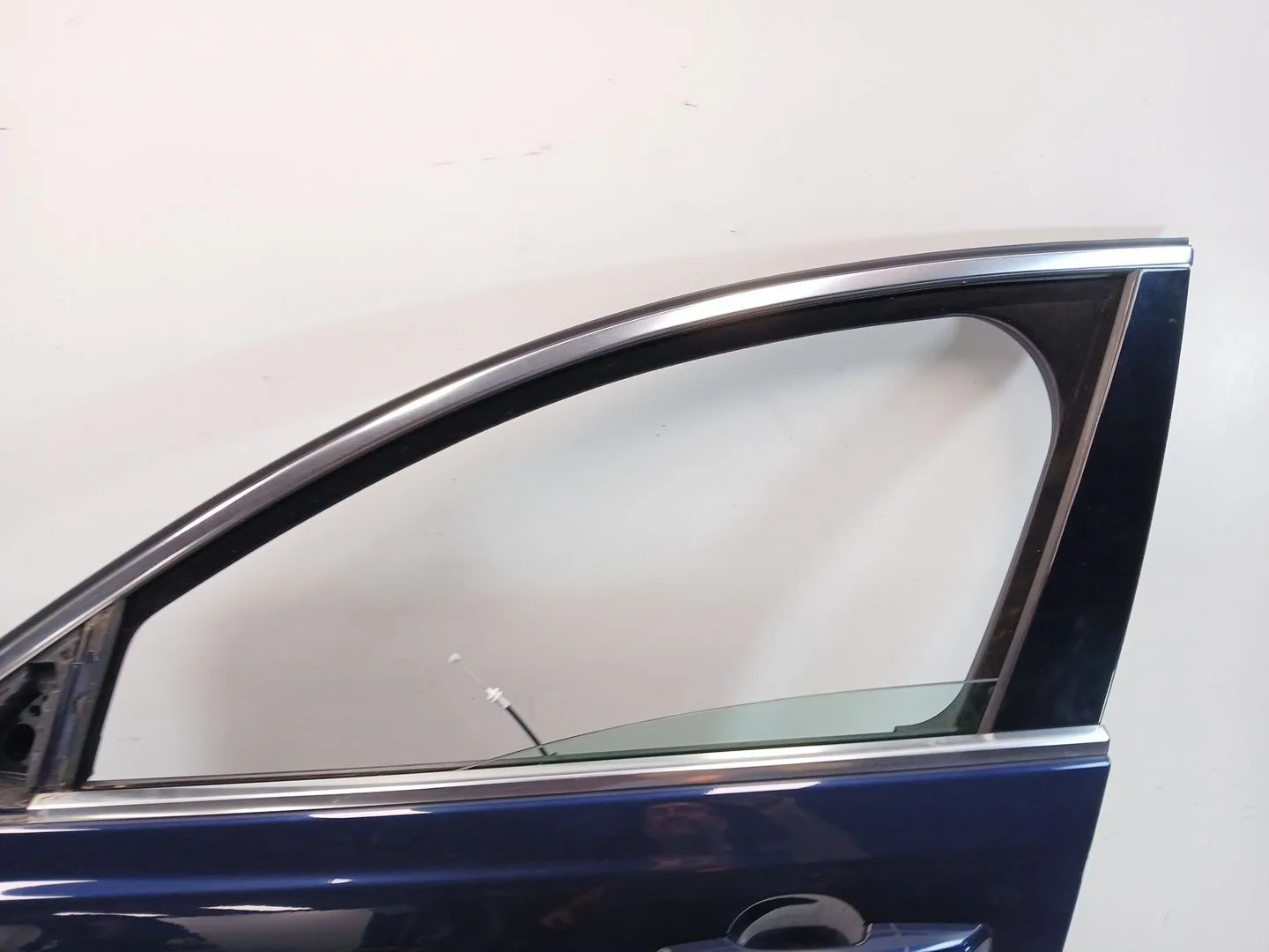 Puerta Delantera Izquierda para Jaguar Xe (X760)
