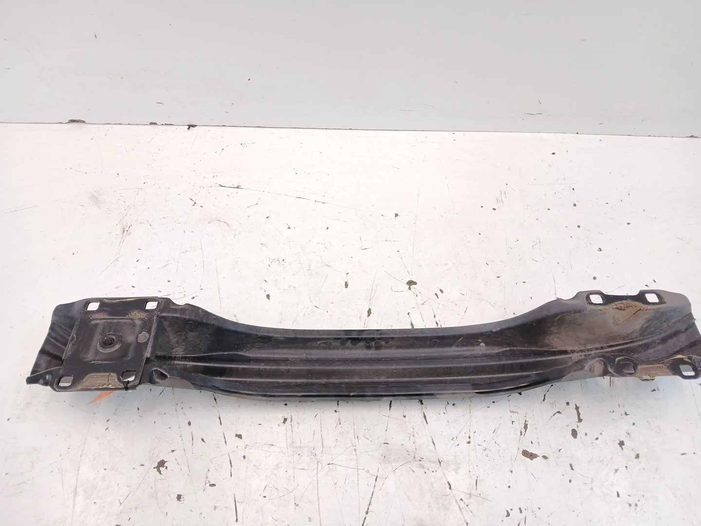 Refuerzo Paragolpes Trasero para Jaguar Xe (X760)