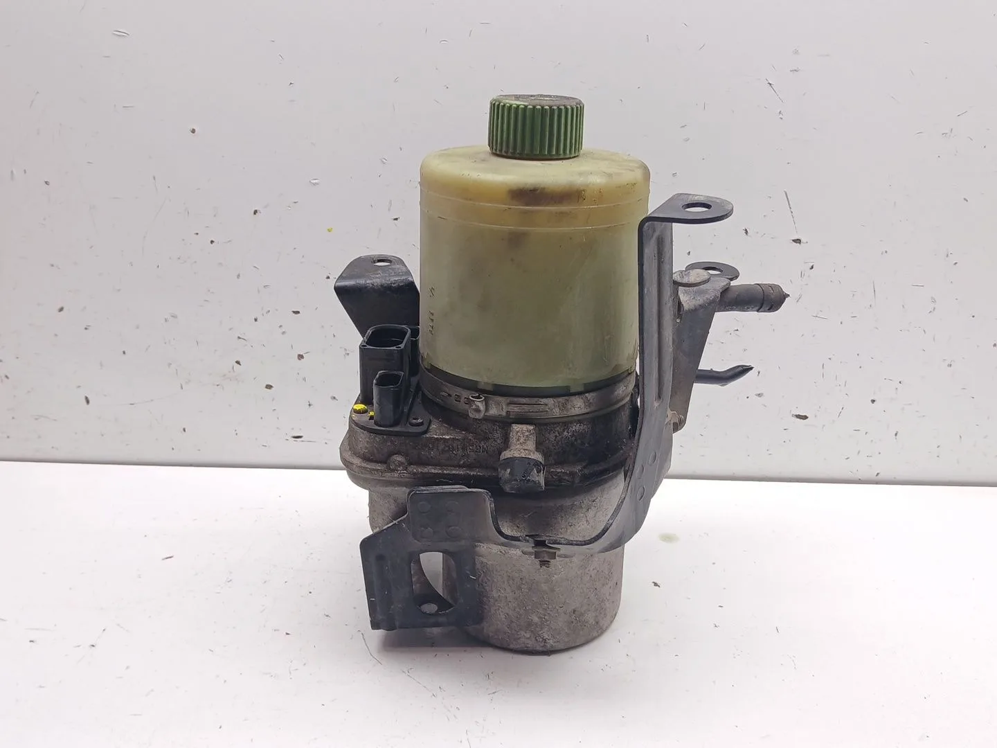 Bomba Direccion para Seat Ibiza Iii (6L1)