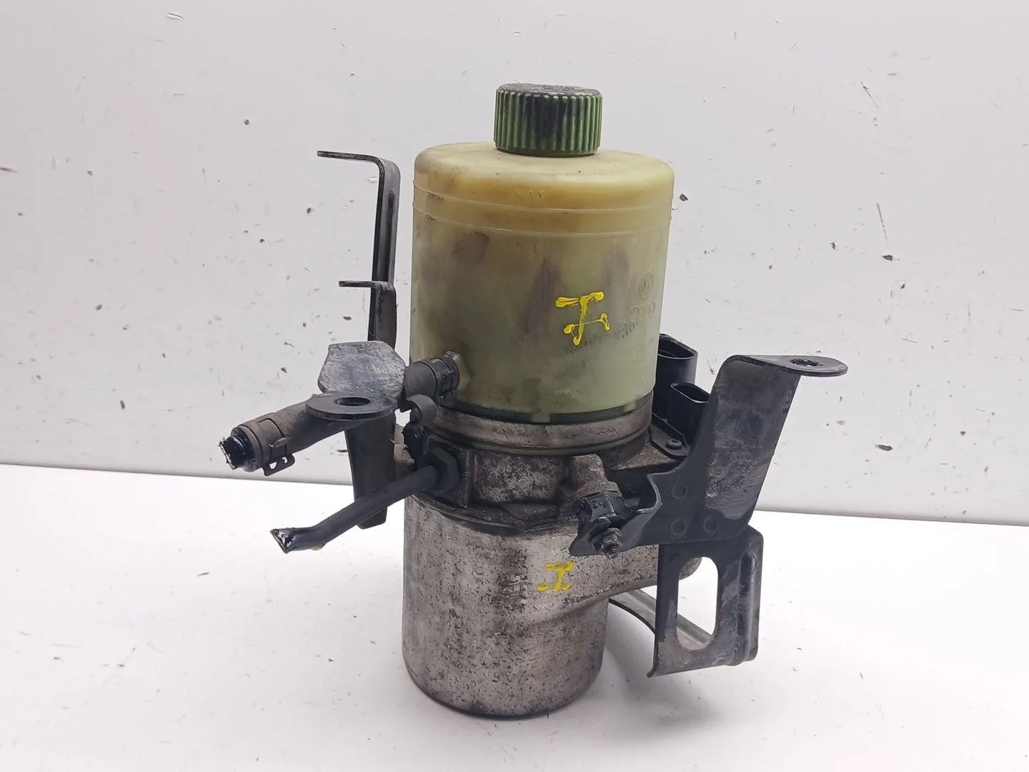Bomba Direccion para Seat Ibiza Iii (6L1)