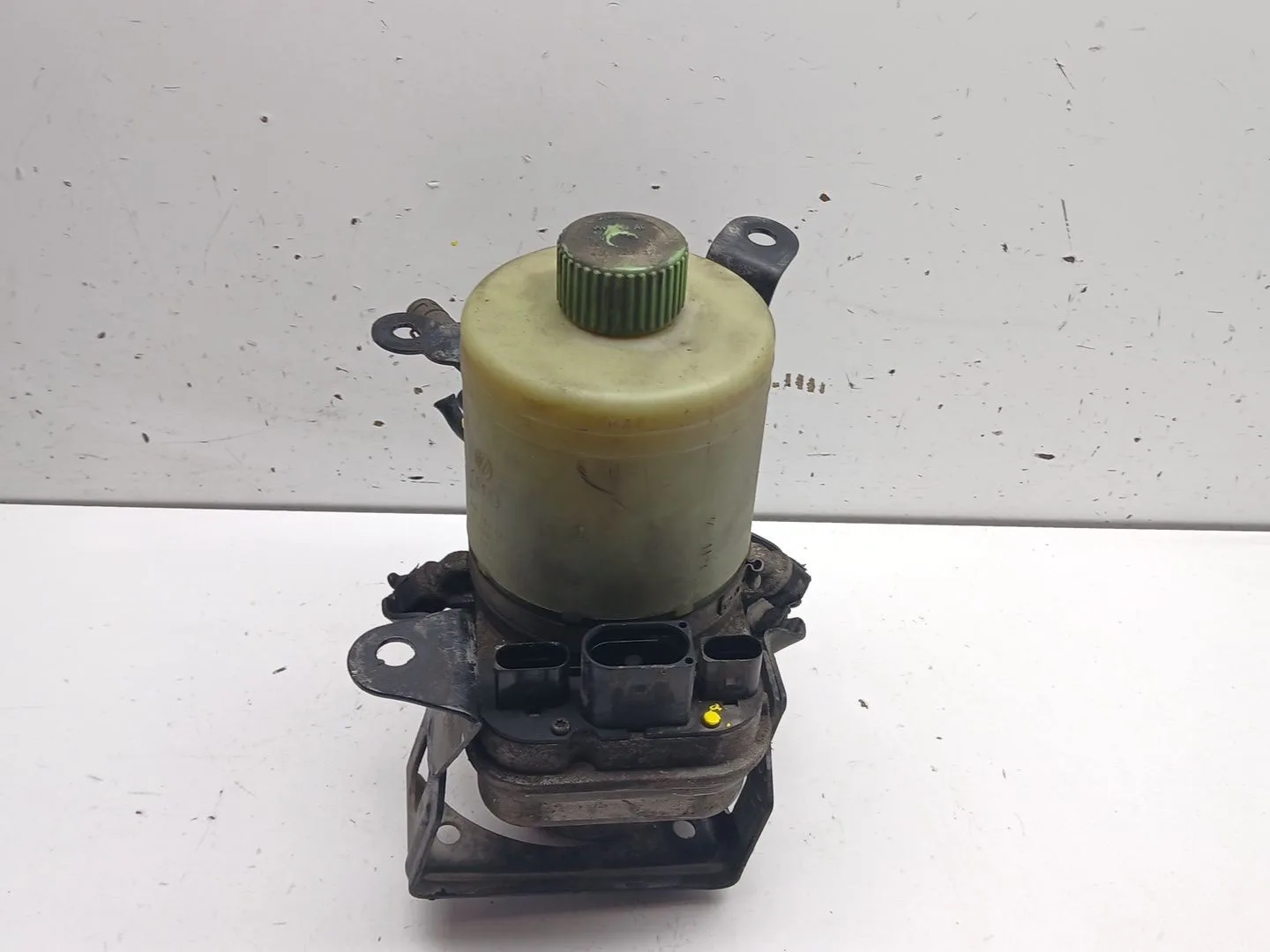 Bomba Direccion para Seat Ibiza Iii (6L1)