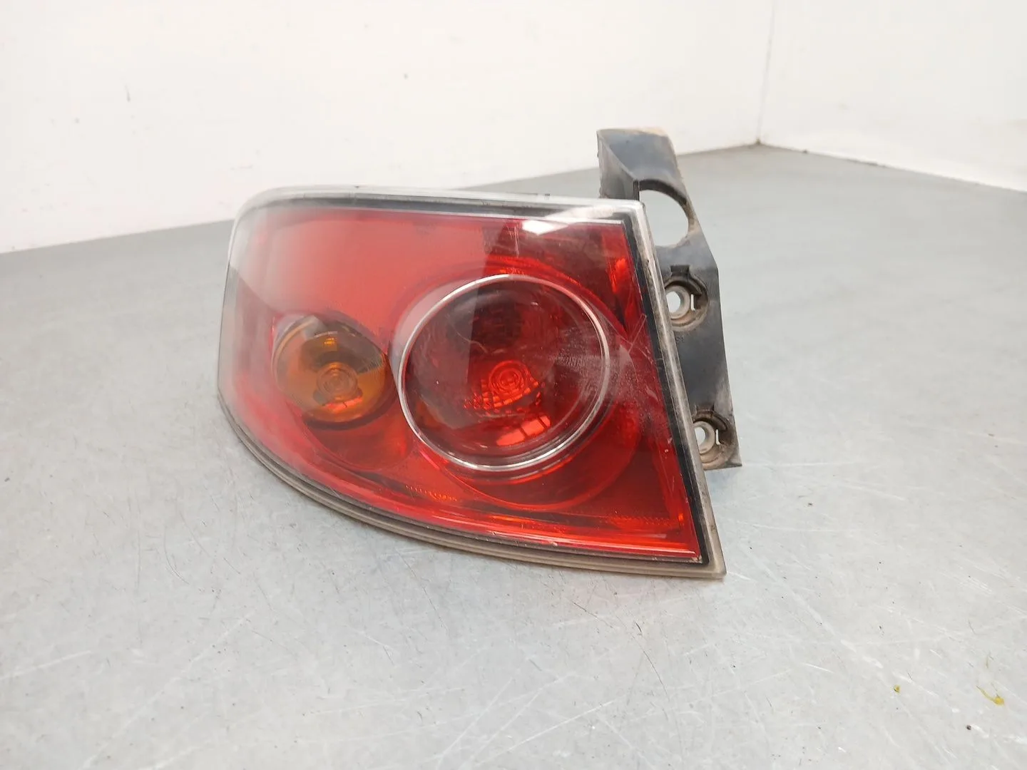Piloto Trasero Izquierdo para Seat Ibiza Iii (6L1)