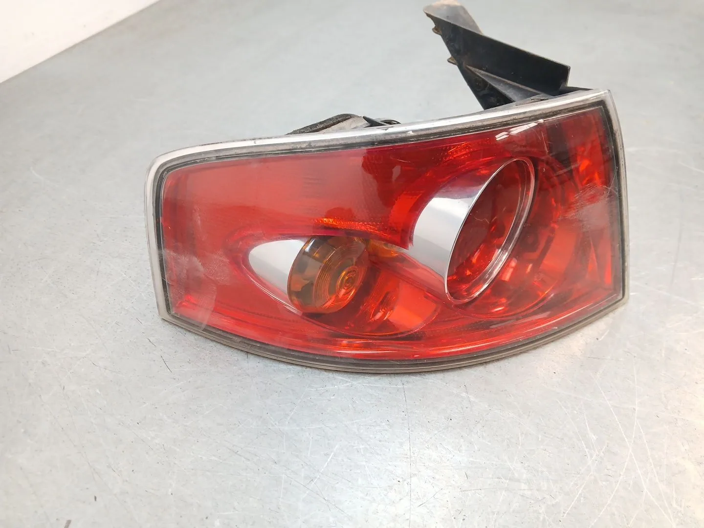 Piloto Trasero Izquierdo para Seat Ibiza Iii (6L1)