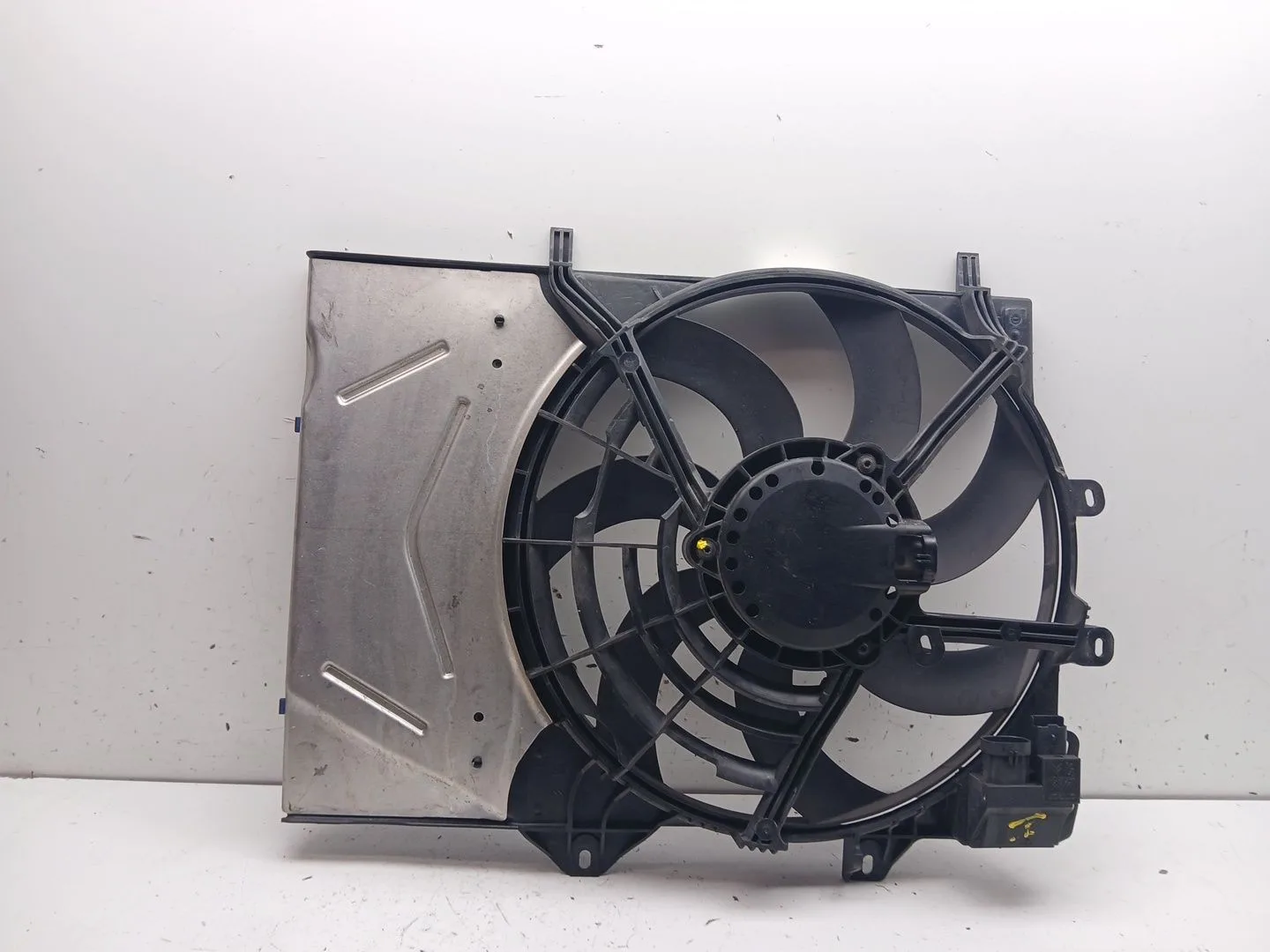 Electroventilador para Opel Crossland X / Crossland (P17, P2Qo)
