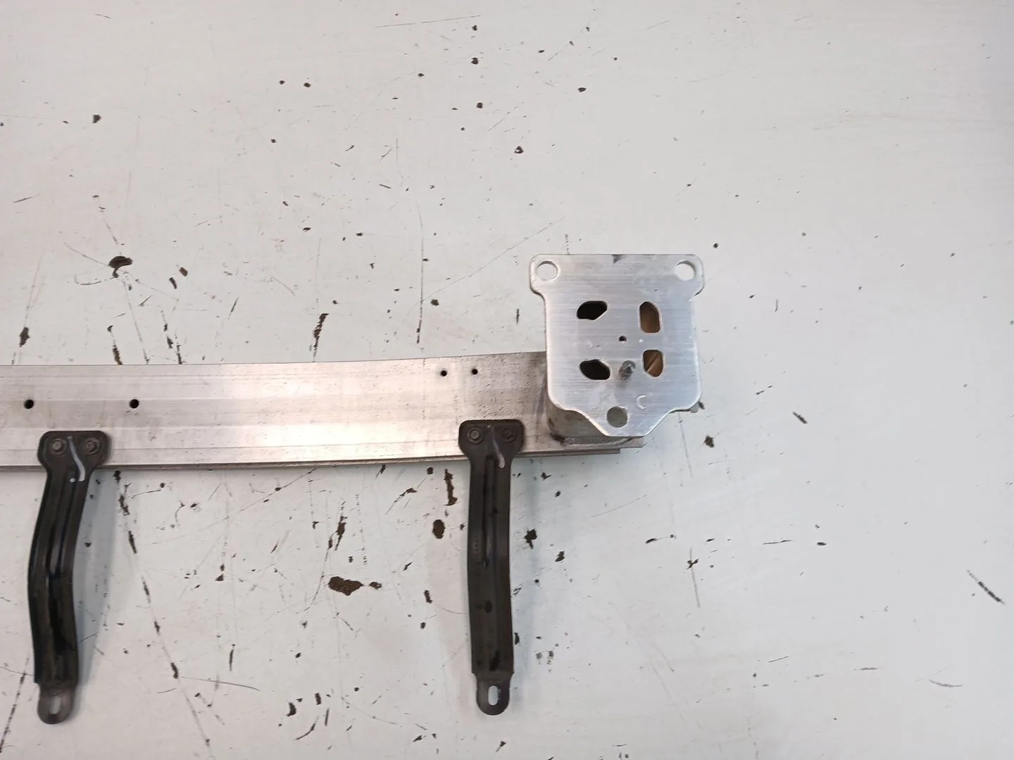 Refuerzo Paragolpes Delantero para Opel Crossland X / Crossland (P17, P2Qo)