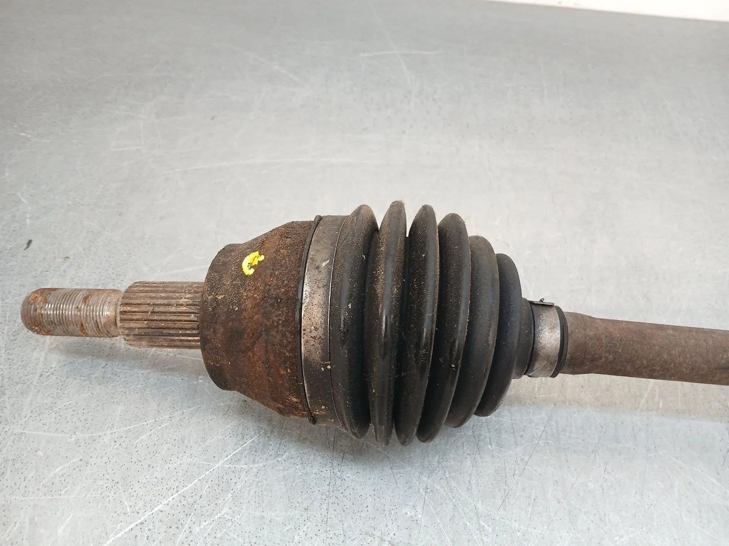 Transmision Delantera Izquierda para Ford Focus Lim.