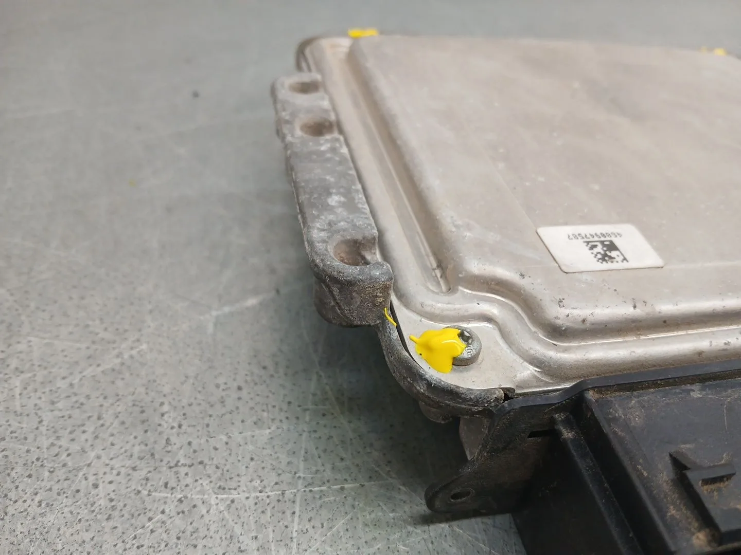 Centralita Motor Uce para Ford Focus Lim.