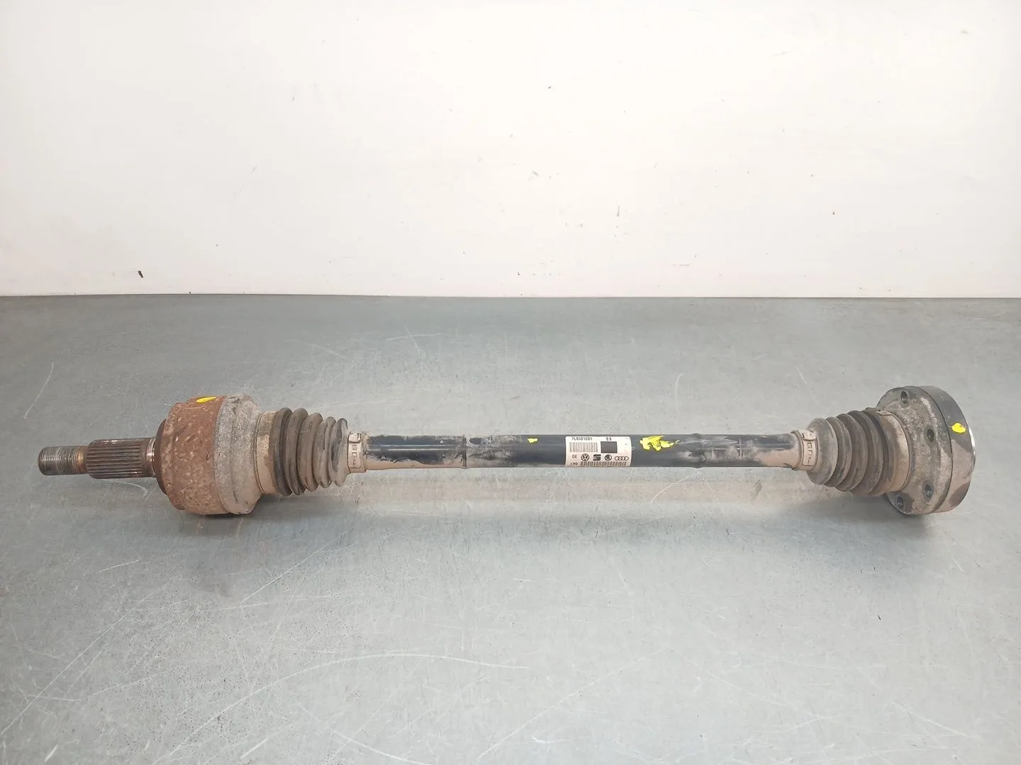 Transmision Trasera Derecha para Audi Q7 (4L)