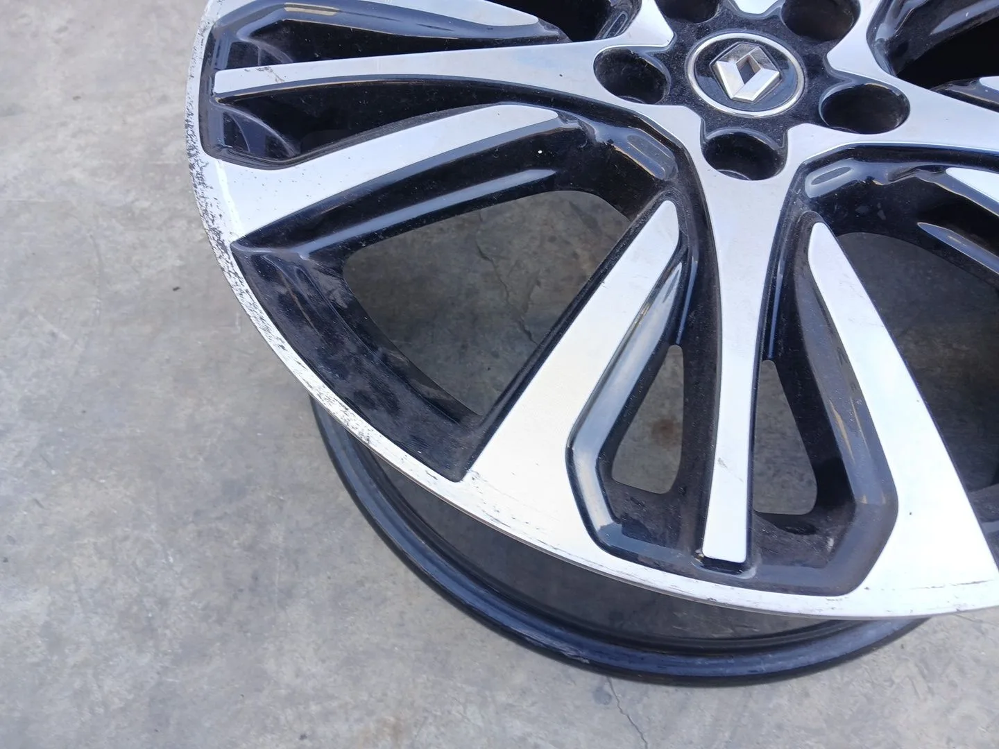 Llanta para Renault Talisman (Lp_)